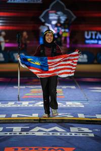 BIB: 
                            <button type="button" onclick="openModal(22751495)" class="btn btn-primary btn-sm float-right btn-popup" data-toggle="modal" data-target=".modal-high-quality">
                        <i class="fas fa-shopping-cart"></i> Add to Cart
                    </button>
                                            <button type="button" onclick="isThisMe(22751495, true)" class="btn btn-success btn-sm float-right btn-popup btn-isme hidden" data-toggle="tooltip" data-placement="bottom" title="นี่คือรูปของคุณใช่ไหม คลิกที่นี่เพื่อเอาเข้าอัลบั้ม">
                        <i class="fas fa-plus"></i> Add to album
                    </button>
                    <button type="button" onclick="isThisMe(22751495, false)" class="btn btn-warning btn-sm float-right btn-popup btn-isnotme hidden">
                        <i class="fas fa-ban"></i> Remove from album
                    </button>